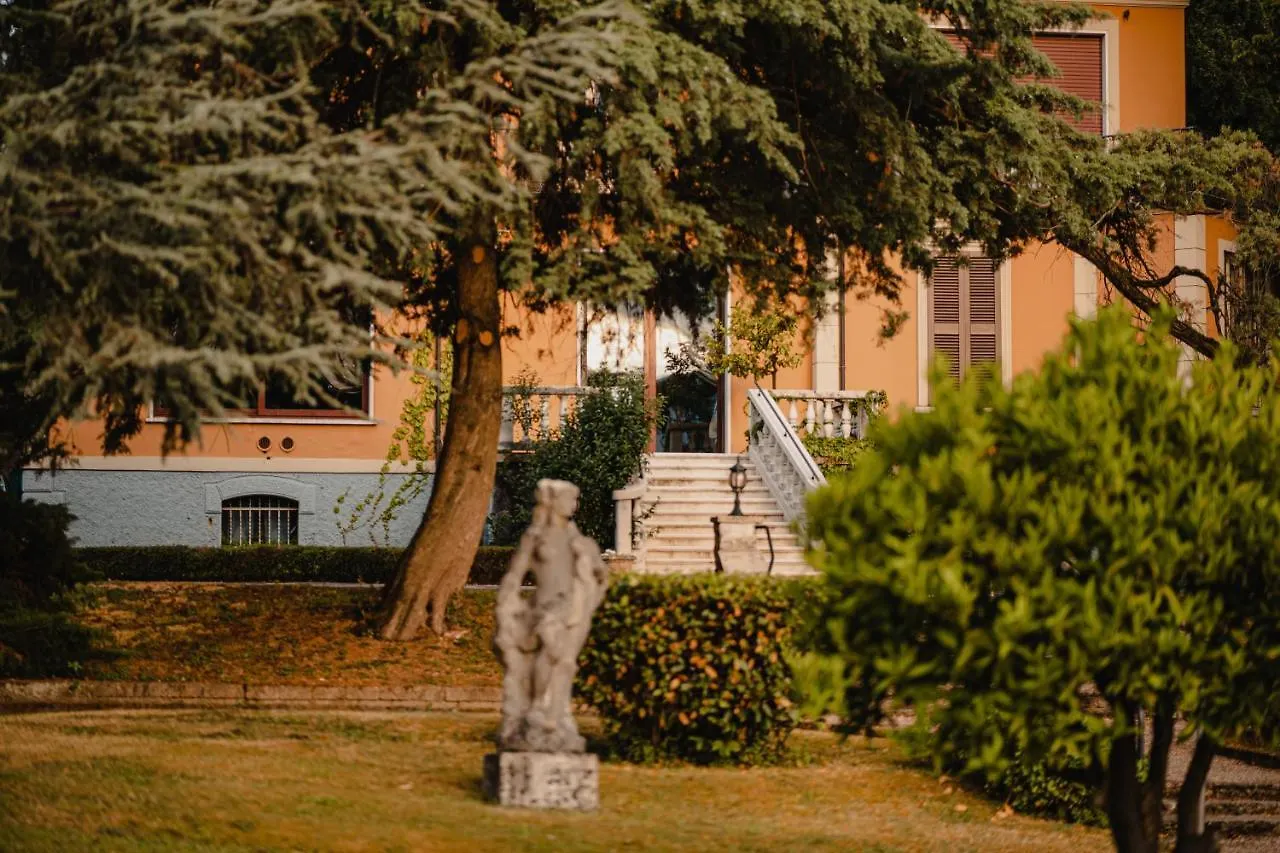 Gasthuis Villa Mimosa Au Lac - Estella Hotels Italia Toscolano Maderno Italië