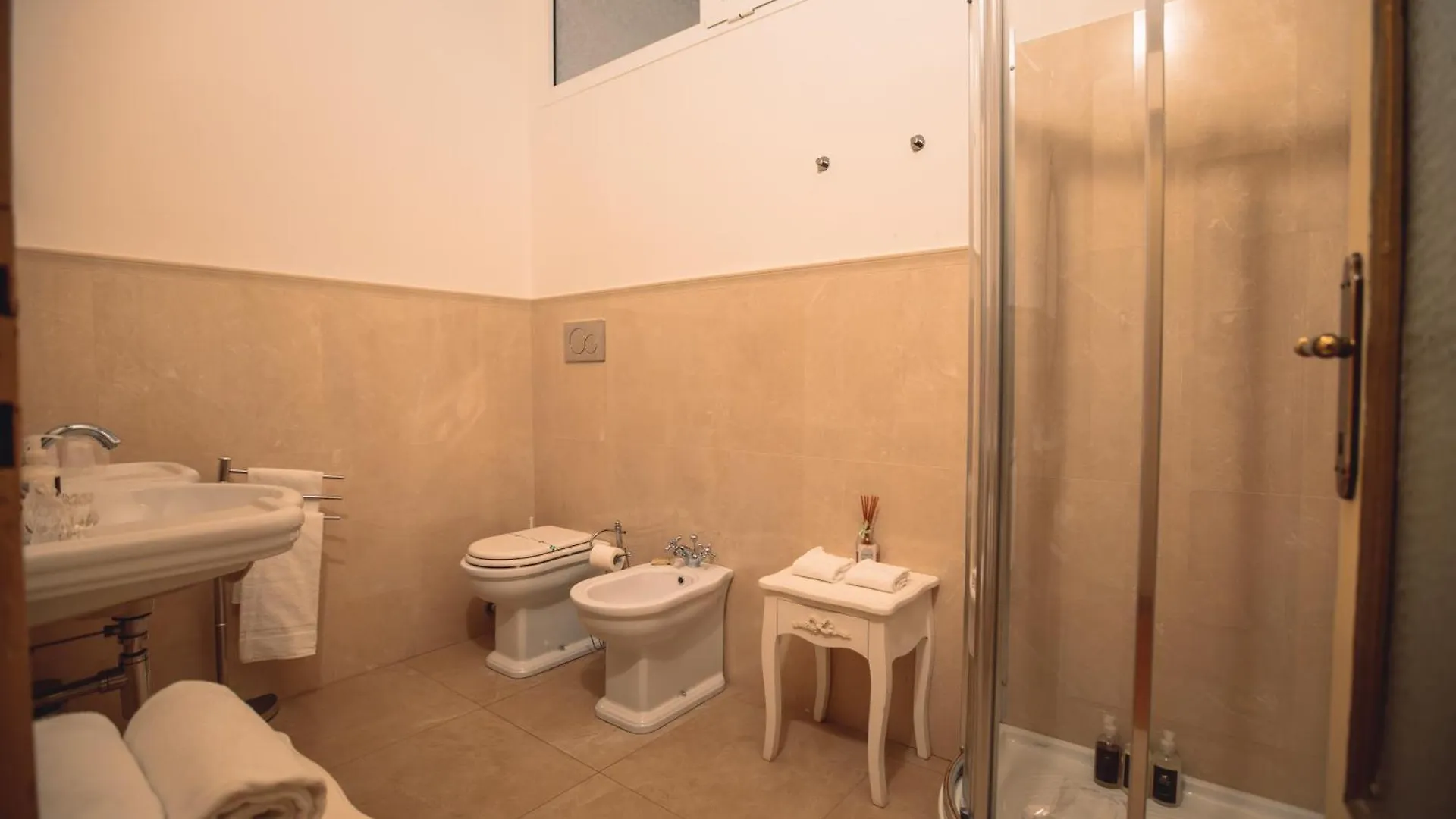 Villa Mimosa au Lac - Estella Hotels Italia Toscolano-Maderno Affittacamere