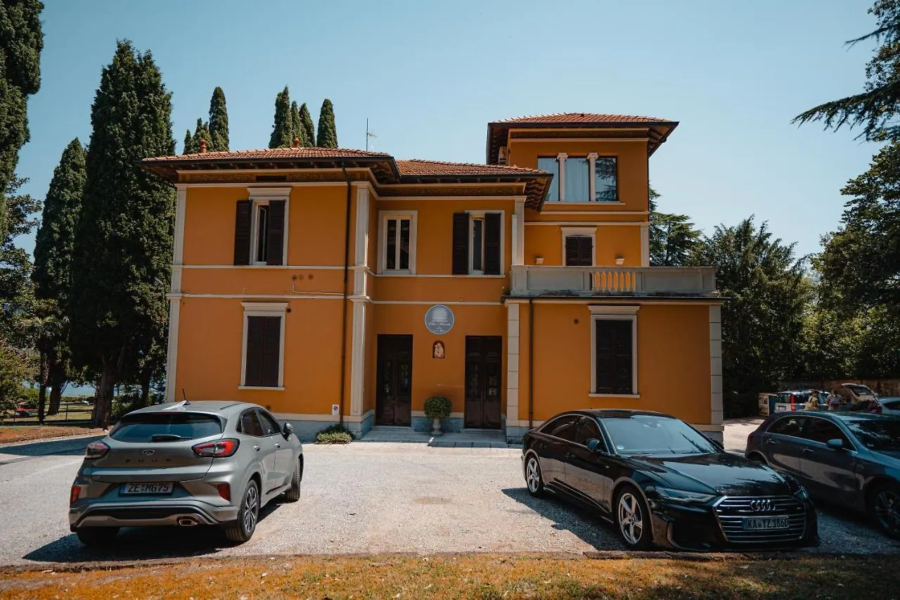 Villa Mimosa Au Lac - Estella Hotels Italia Toscolano Maderno Gæstehus