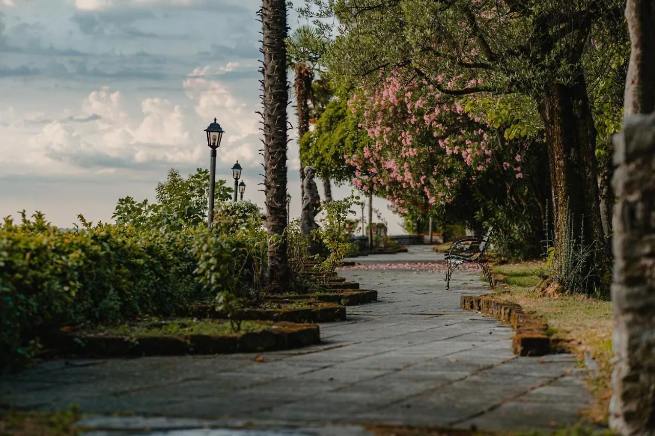 Villa Mimosa Au Lac - Estella Hotels Italia Toscolano Maderno